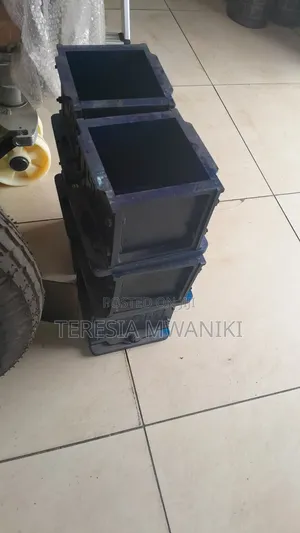 Cube Moulds, Concrete  Cube Moulds, Cast Iron  15cm3