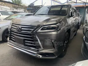 Lexus LX 570 (5 seats) AWD 2017 Ivory