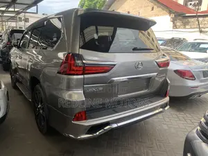Lexus LX 570 (5 seats) AWD 2017 Ivory