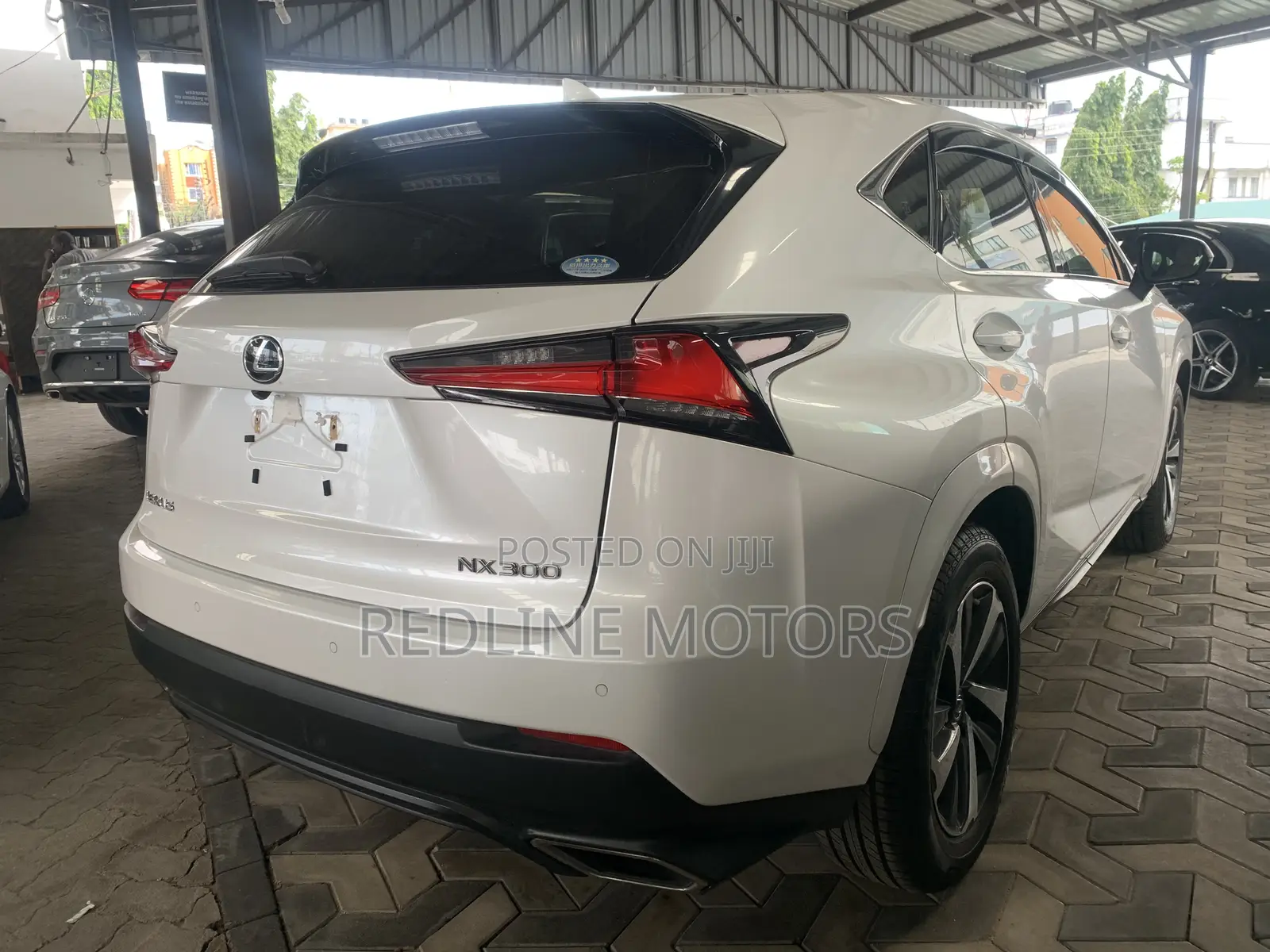 Lexus NX 300 FWD 2018 Off white