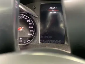 Mercedes-Benz C200 2018 Matt Black