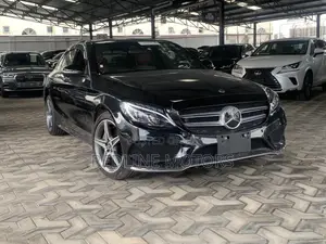 Mercedes-Benz C200 2018 Matt Black