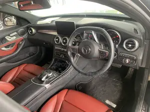 Mercedes-Benz C200 2018 Matt Black