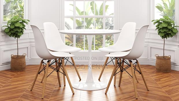 Dining Tables ; 4-Seater Tulip Round Dining Table - thumbnail 5