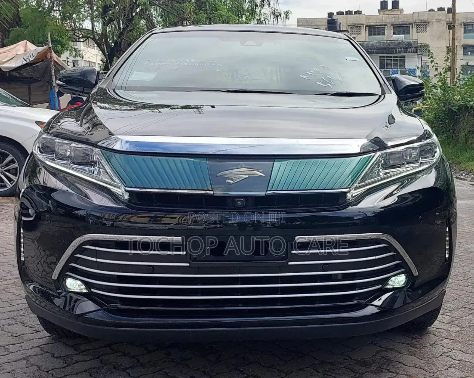 Toyota Harrier 2.0 4WD 2019 Black