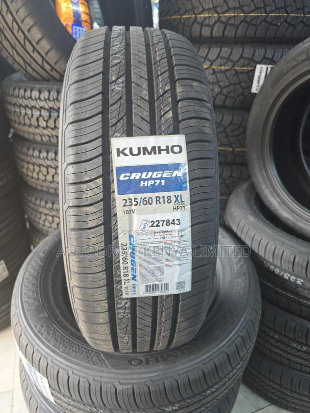 235/60r18 Kumho Crugen Tire