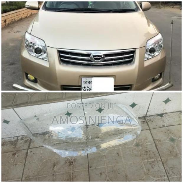 Axio 2010 Headlight Lens