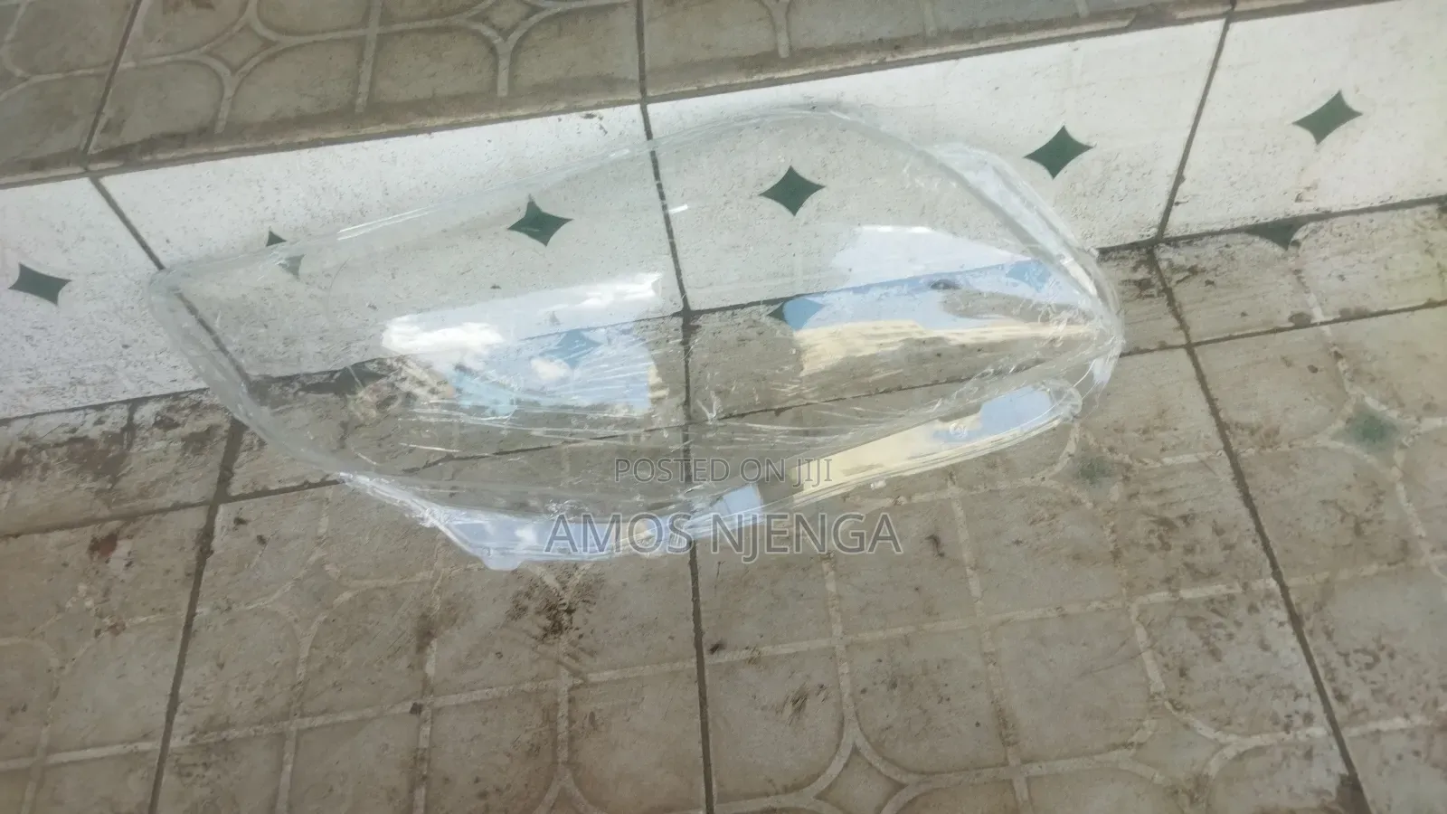 Axio 2010 Headlight Lens