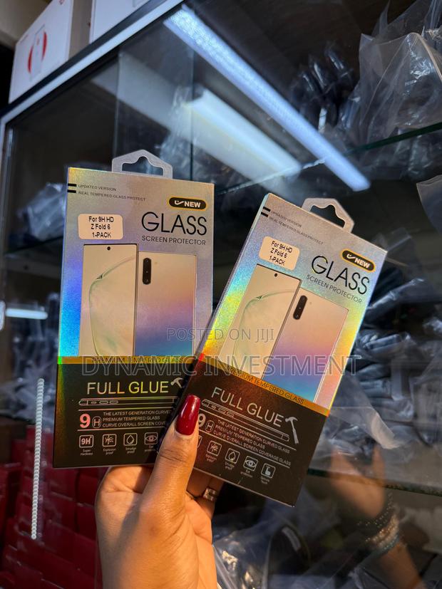 Samsung Galaxy Z Fold 6 Screen Protector Tempered Glass - thumbnail 3