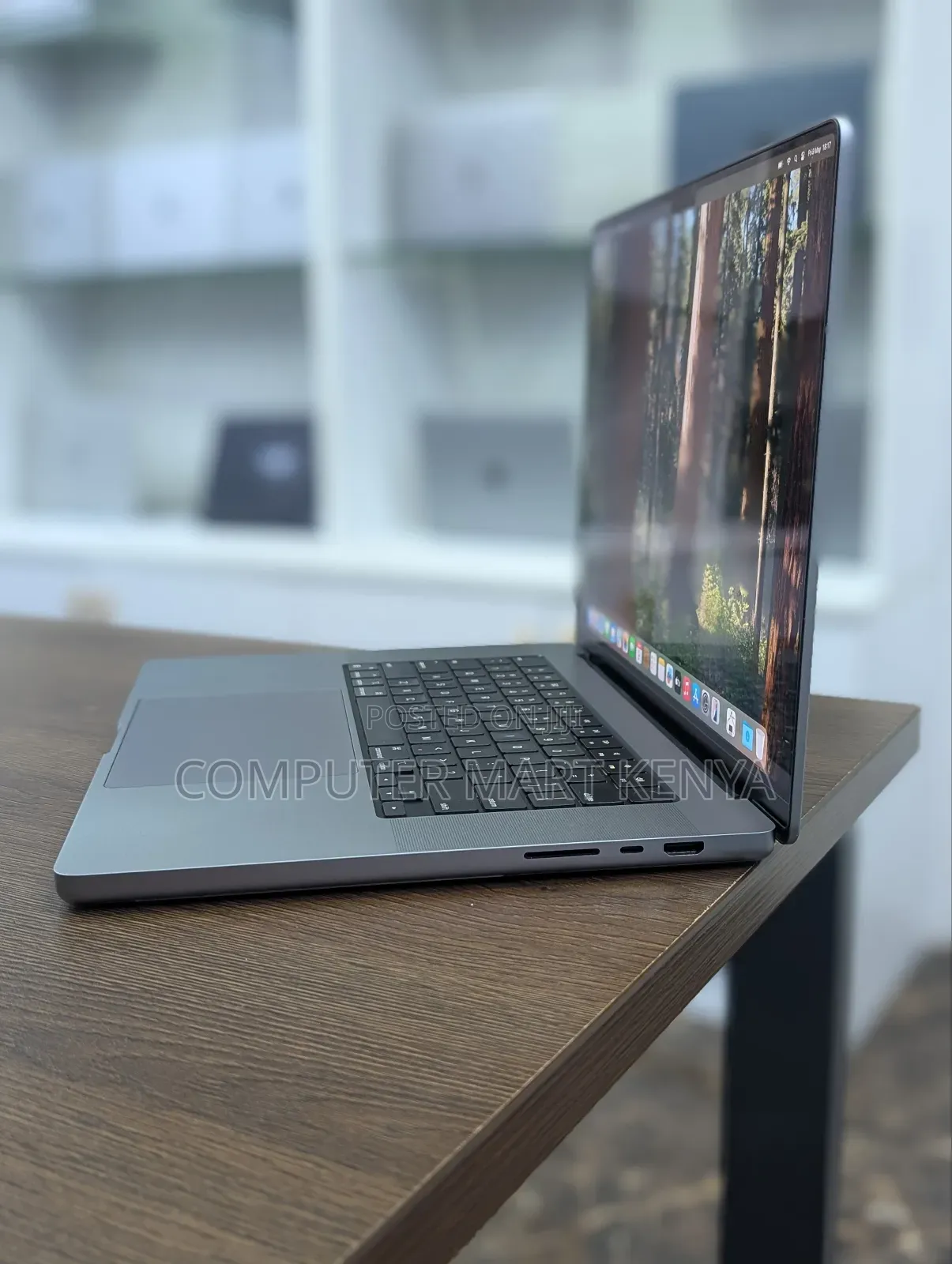 Laptop Apple MacBook Pro 16GB Apple M1 Pro SSD 512GB