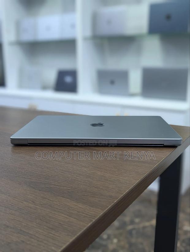 Laptop Apple MacBook Pro 16GB Apple M1 Pro SSD 512GB - thumbnail 8