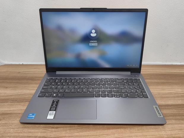 New Laptop Lenovo Ideapad 3 8GB Intel Core i3 SSD 256GB