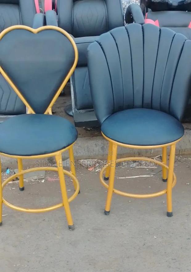 Love Seat and Flower Seat
