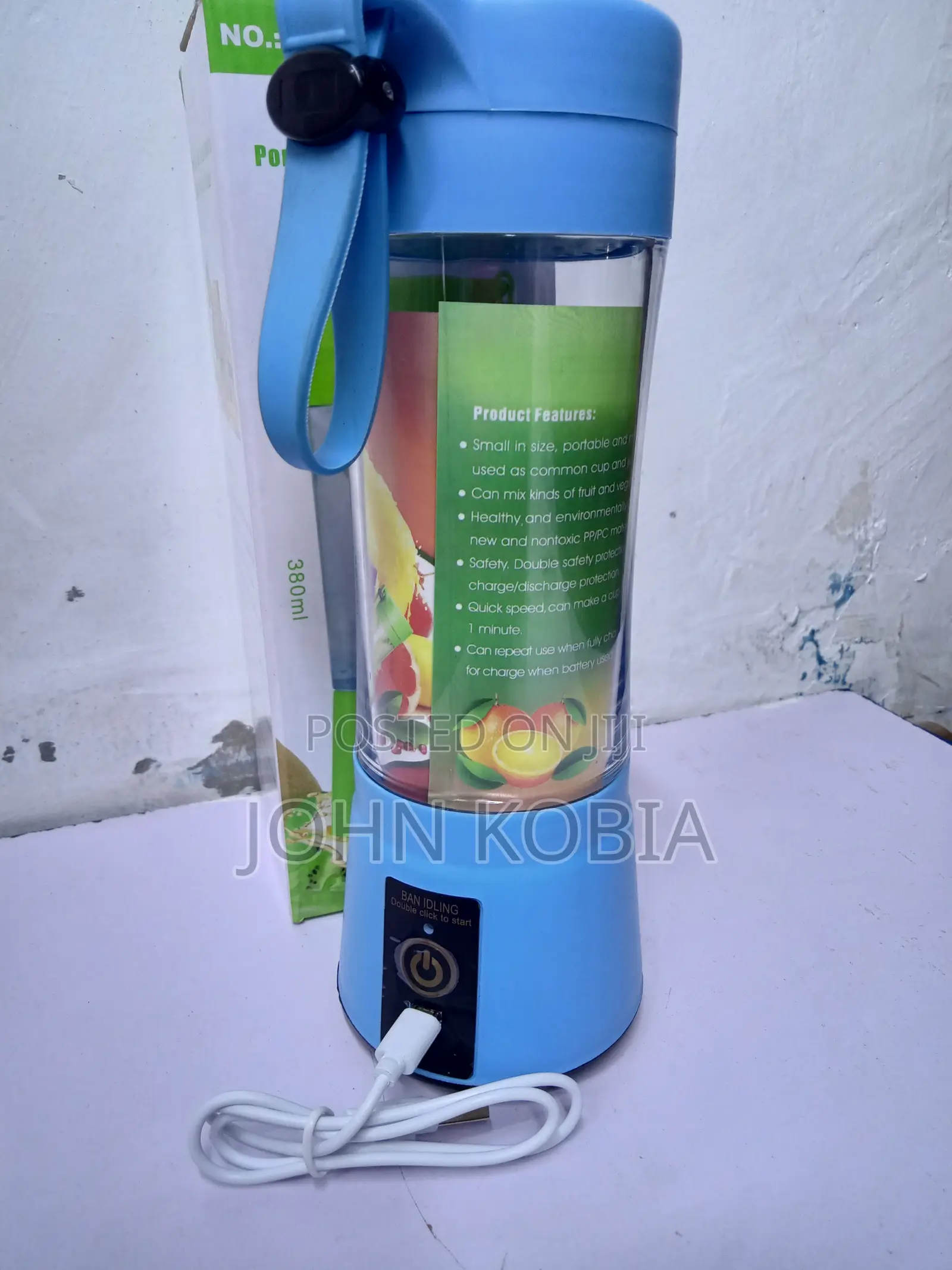 Portable and Rechargeable Battery Juice Blender