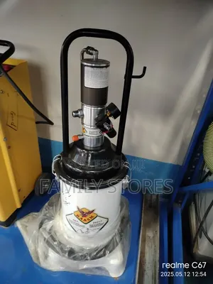 Commercial Pneumatic Greasing Machine.