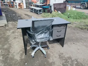 Office Table With Office Adjustable Mesh Chair