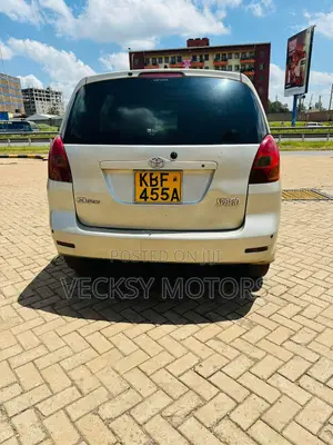 Toyota Corolla Spacio 2002 Gray