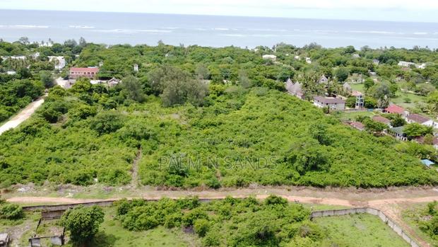 3/4 Acre Second Row Beach Plot!! - main view