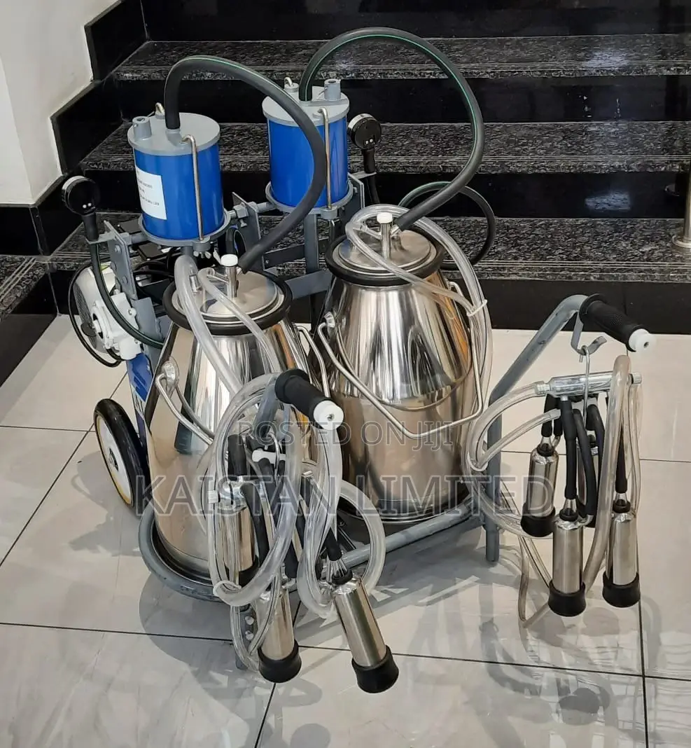 Double Bucket Portable Milking Machine