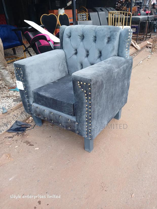 King Chair With Socket - thumbnail 2