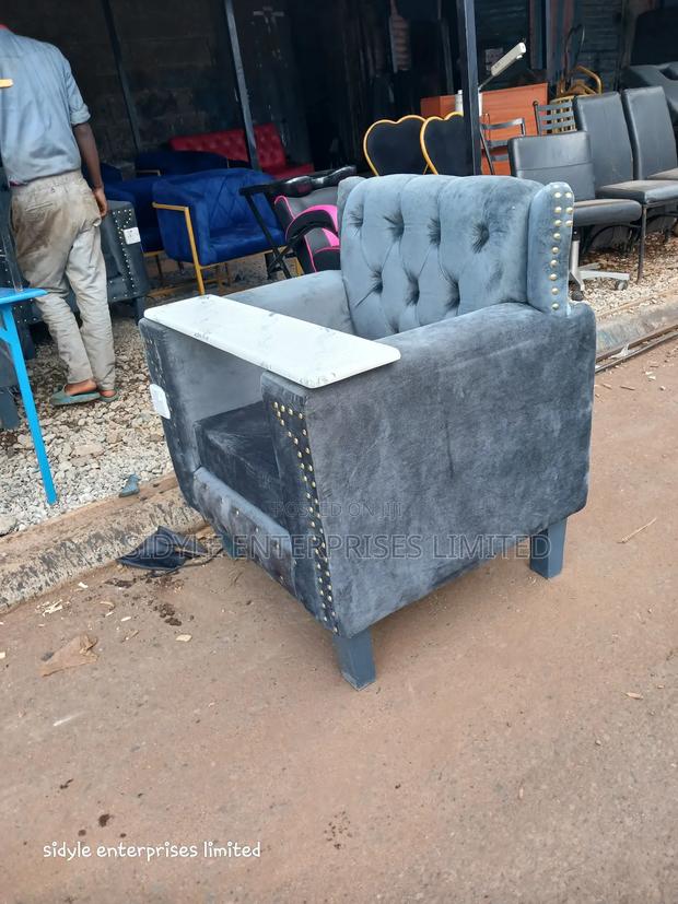 King Size Seat With Armrest and Socket - thumbnail 3