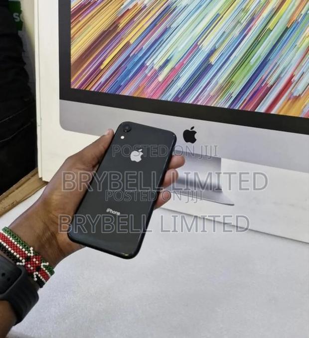 Apple iPhone XR 64 GB Black - thumbnail 8