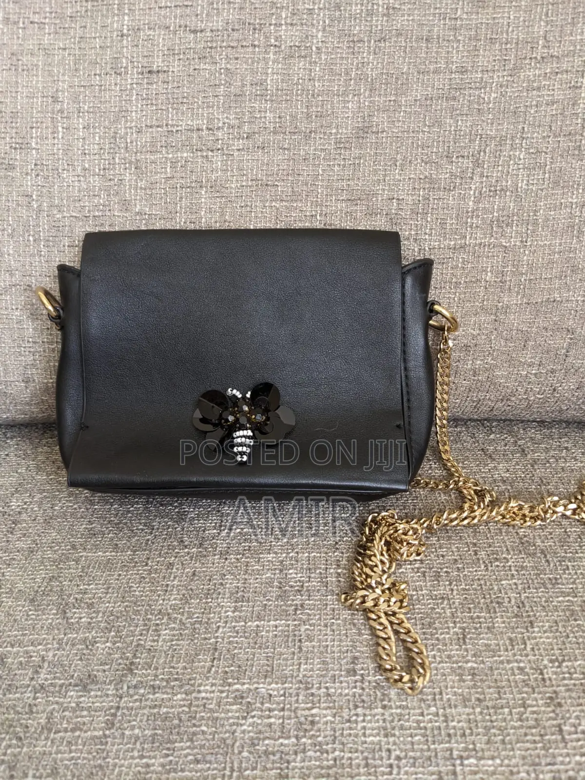Branded Ladies Handbags and Purses