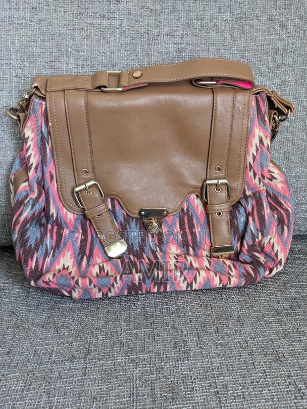 Branded Ladies Handbags and Purses - thumbnail 6