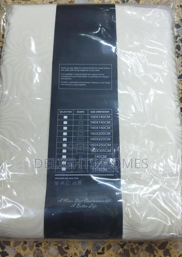 Waterproof Table Cloth Stain Resistant_alp - main view