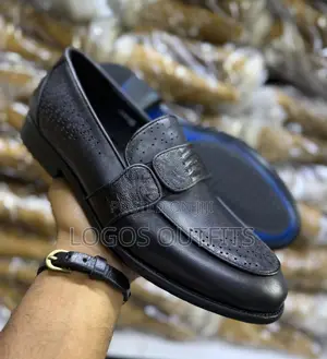 Zara Leather Low-Cuts Official Shoes