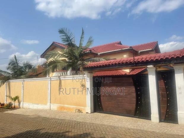 5bdrm Maisonette in Safari Park Gardens, Roysambu for sale