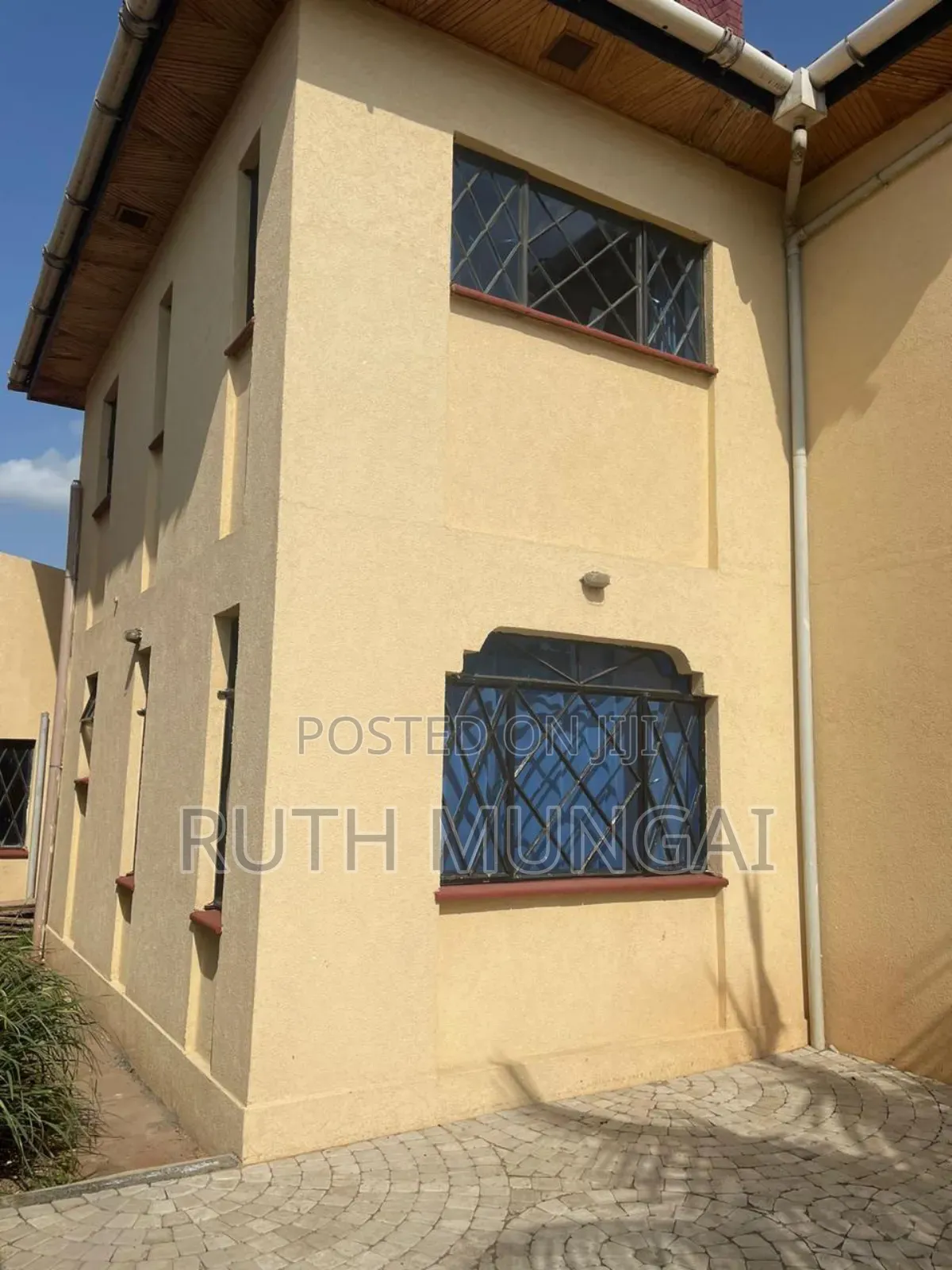 5bdrm Maisonette in Safari Park Gardens, Roysambu for sale