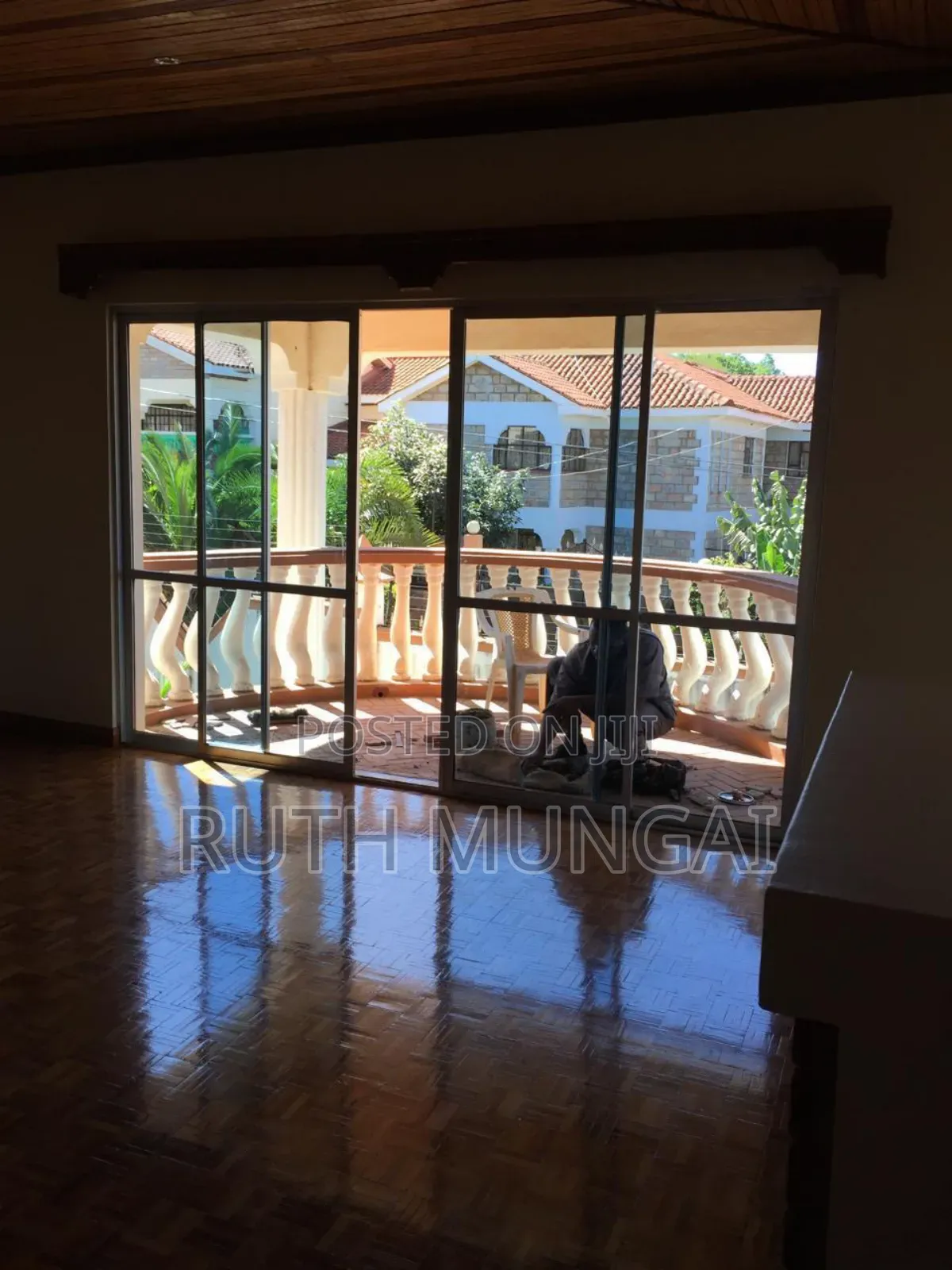 5bdrm Maisonette in Safari Park Gardens, Roysambu for sale
