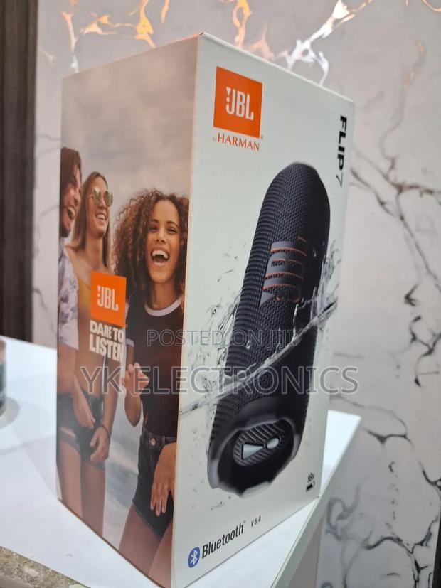JBL Flip 7 Portable Bluetooth Speaker - thumbnail 2