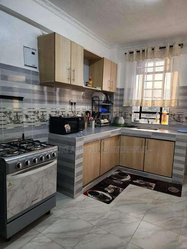 Modern 2-Bedroom Master Ensuite Airbnb, Nanyuki - thumbnail 2