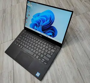 Laptop Dell XPS 13 (9360) 16GB Intel Core i7 SSD 512GB