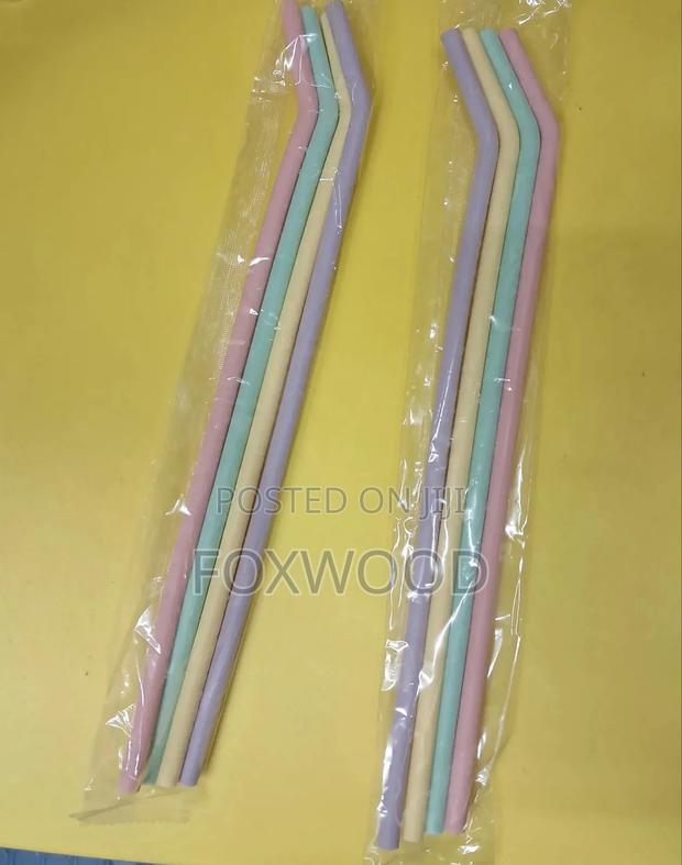 A Set of Reusable Silicone Drinking Straws 4pcs - thumbnail 4
