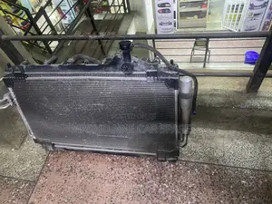 Mitsubishi Outlander 2014-2018 Radiator Console