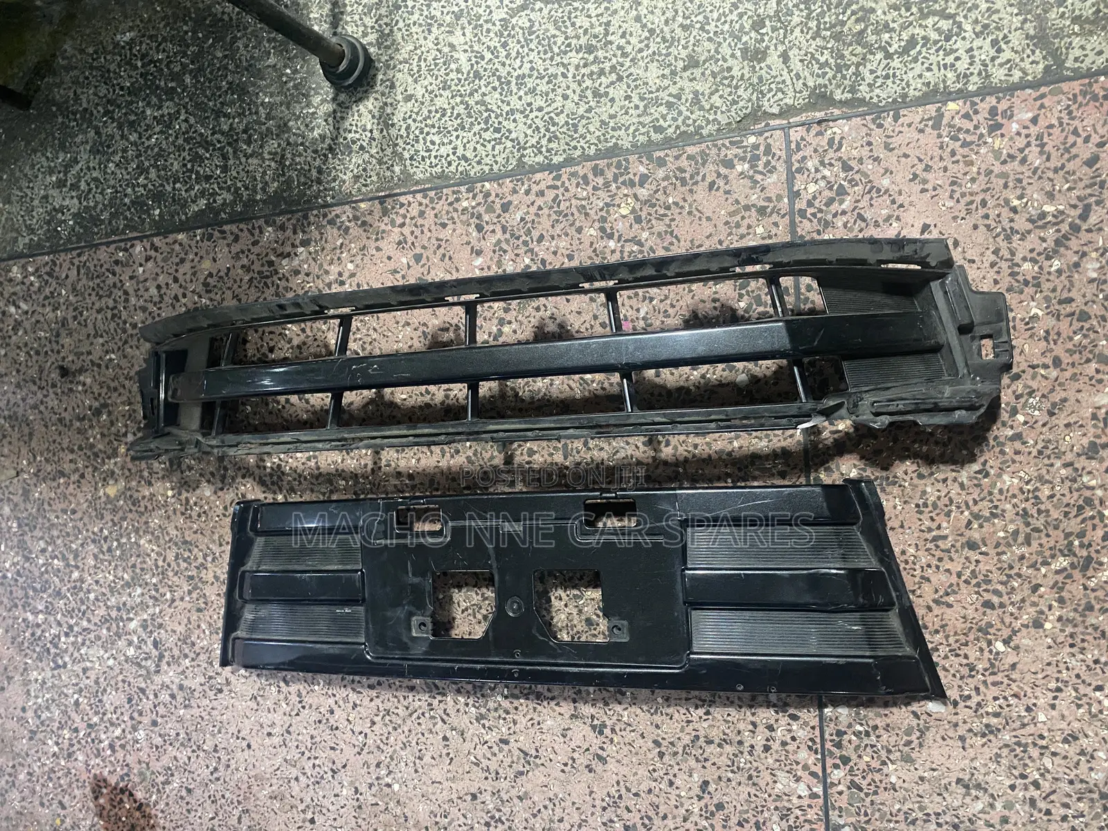 Toyota Noah 2015 Lower Grills