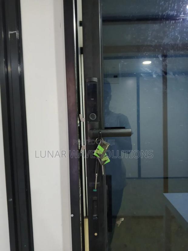 Aluminium Frame Smart Locks Tuya(Inclusive Installation) - thumbnail 3