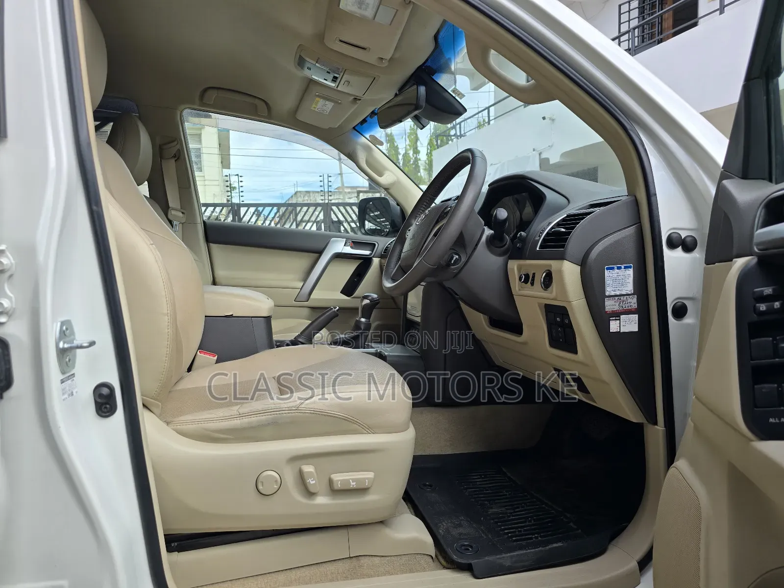 Toyota Land Cruiser Prado 2.8 2019 White
