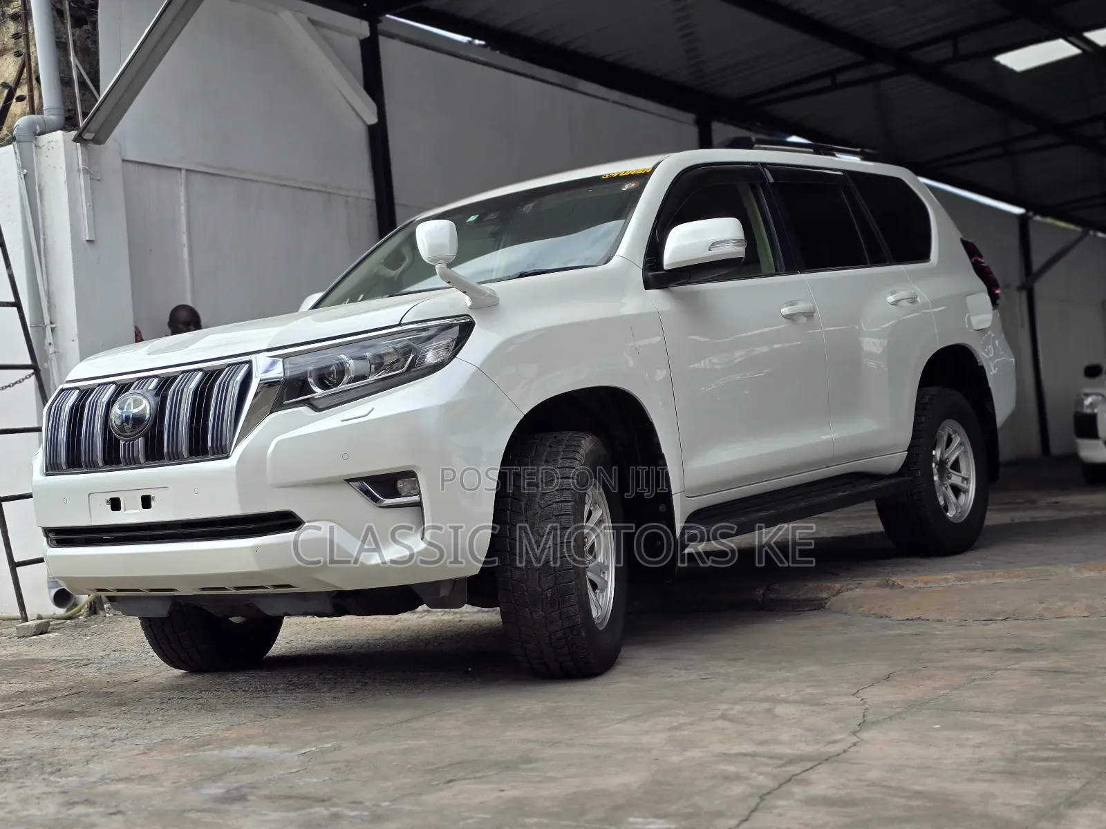 Toyota Land Cruiser Prado 2.8 2019 White