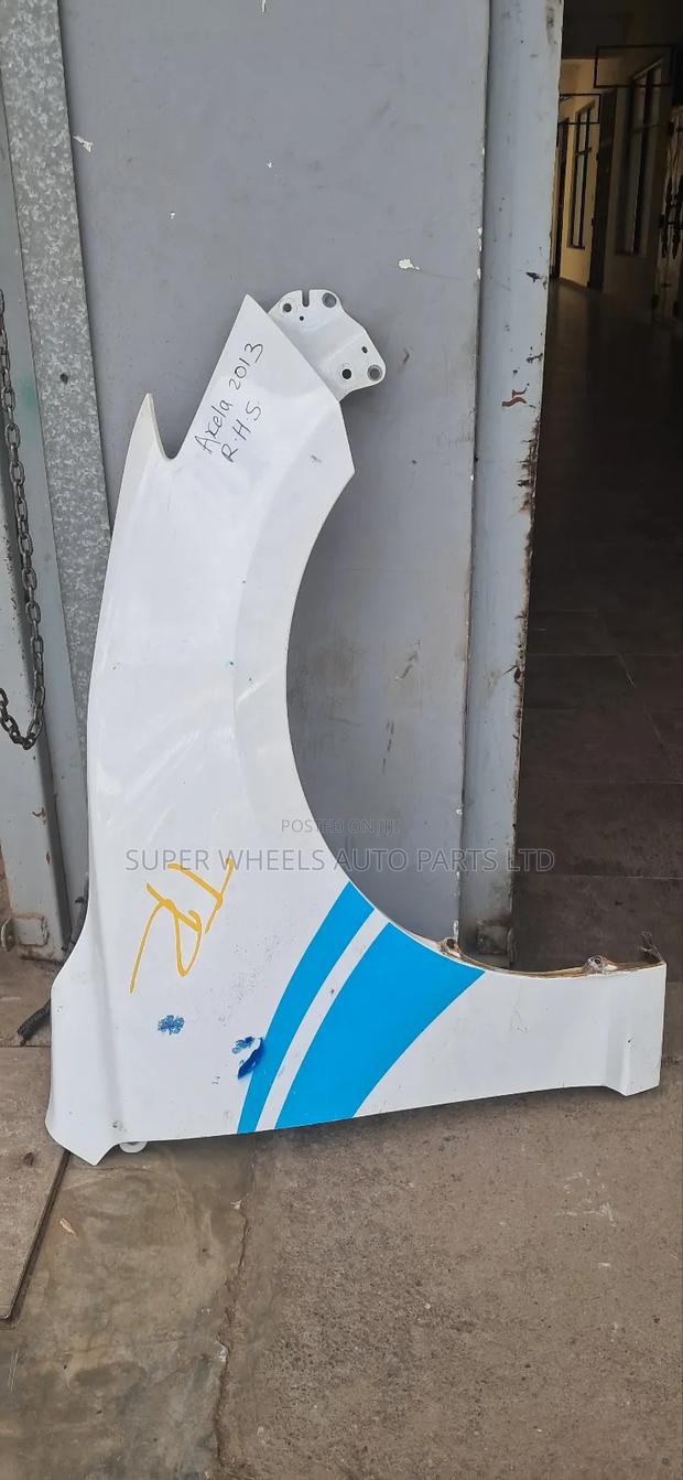 Front Wing/Fender Axela 2013-2015 Model