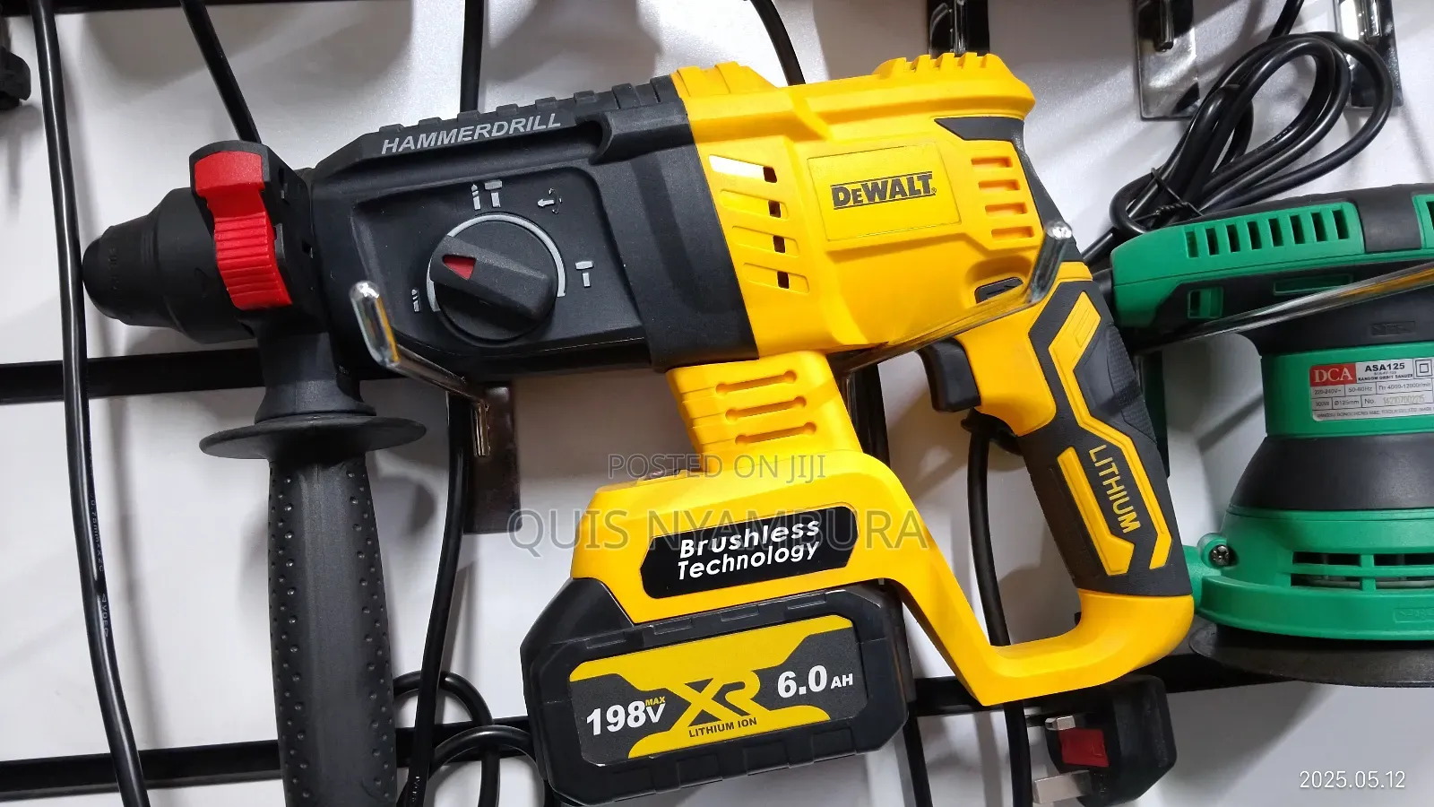 Cordless Rotary Hammer Dewalt/ Brushless Rotary Hammer.