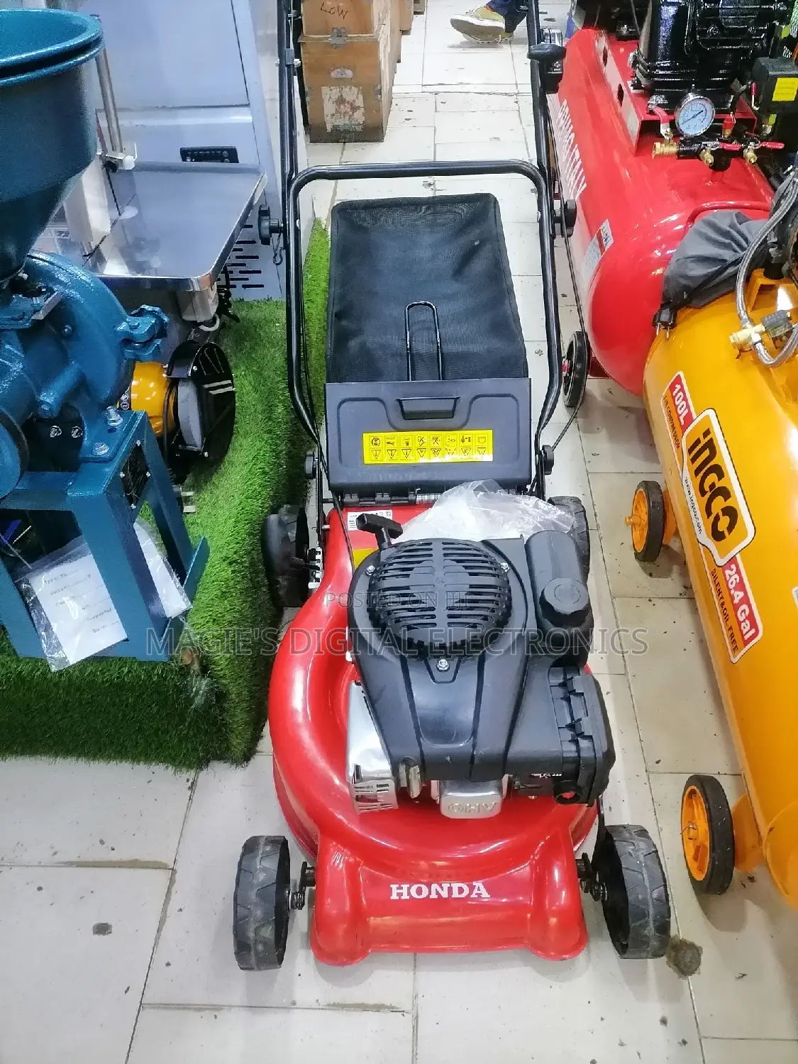 Long Lasting 18inch 139cc Honda Lawn Mower