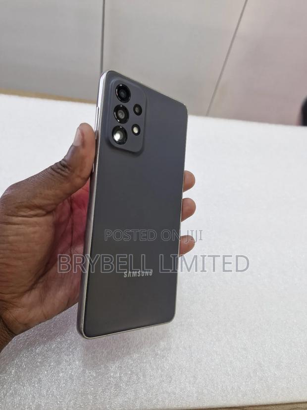 Samsung Galaxy A73 5G 256 GB Gray - thumbnail 6