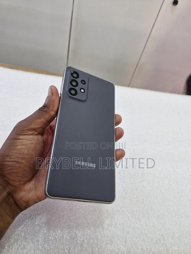 Samsung Galaxy A73 5G 256 GB Gray - thumbnail 4