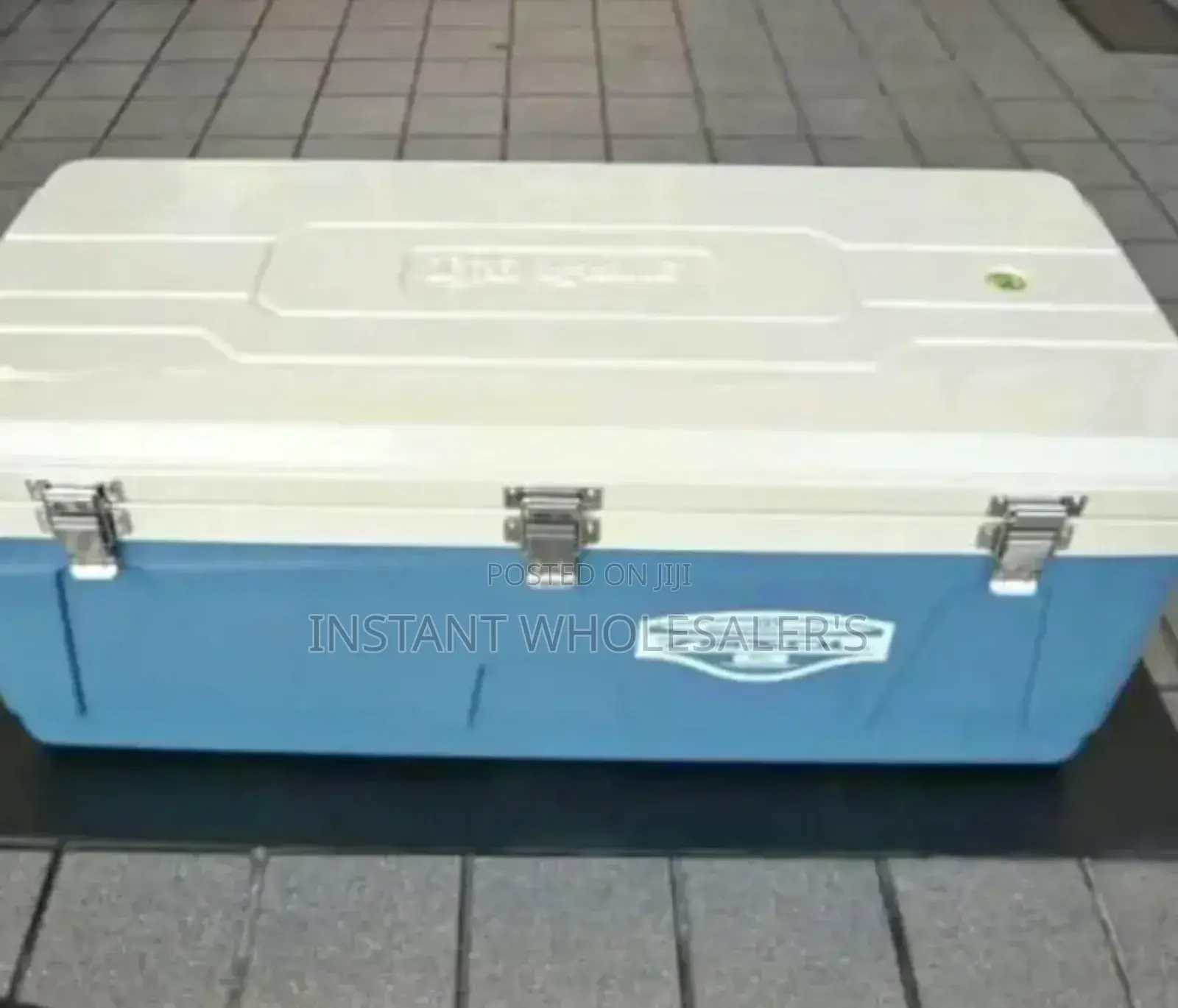 Cooler Boxes 105 Litres Capacity