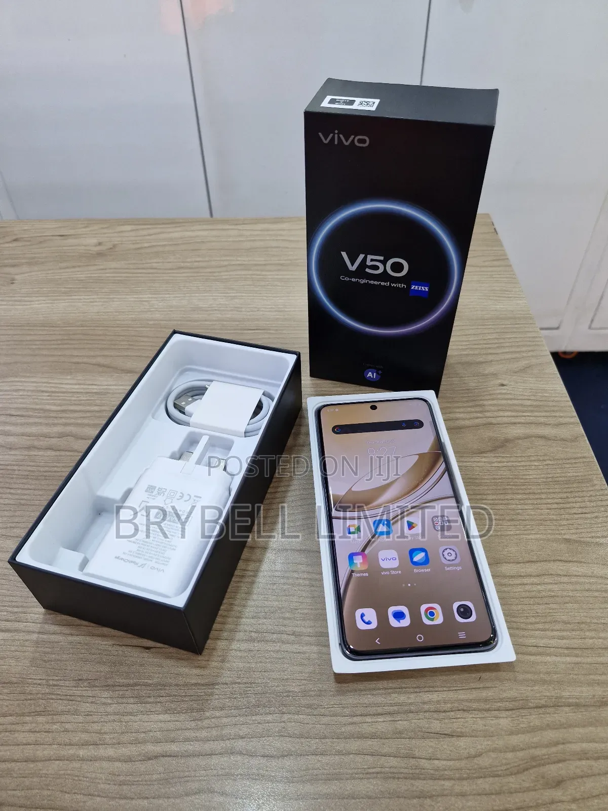 Vivo V50 512 GB Black