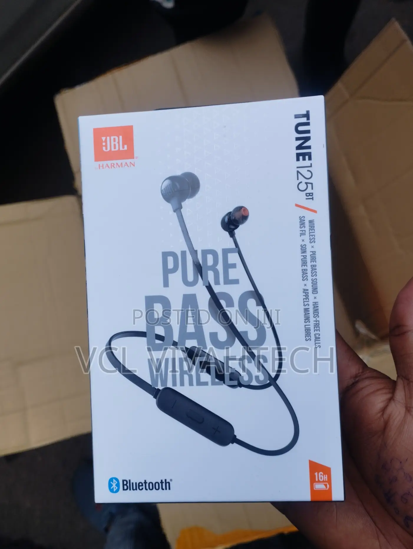 JBL Tune 125bt Headphones Bluetooth .